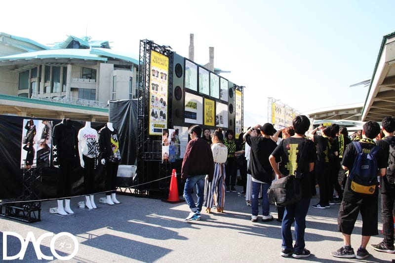 ONE OK ROCK 2017 "Ambitions" JAPAN TOUR 
