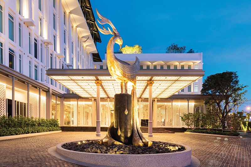 chalong bay Ramada Plaza Chao Fah