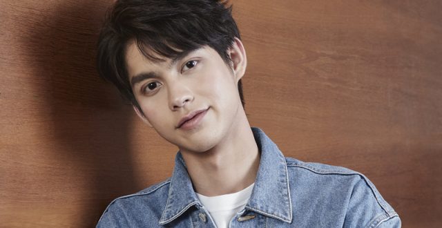 ไบร์ท วชิรวิชญ์ ชีวอารี Bright Vachirawit Chiva-aree
