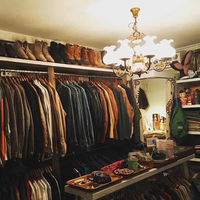Butter Vintage (バターヴィンテージ) ร้านเสื้อผ้าวินเทจ