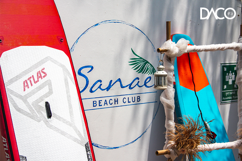 Sanae Beach Club Full Moon Party