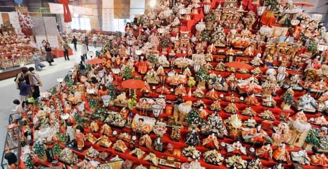 เทศกาลฮินะมัตสึริ เมืองคัตสึอุระ จังหวัดโทคุชิมะ