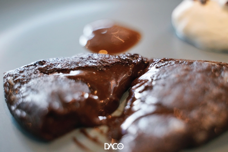 Chocolate Omelette 