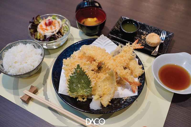 TEMPURA MORI SET Lunch Set แสนคุ้มค่าแบบพนักงานออฟฟิศยิ้มได้ ที่ HOU YUU