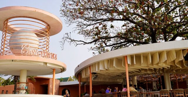 Casa Tropika บ้านริมทะเลที่เสิร์ฟความทรอปิคอลผ่านอาหารและบรรยากาศ