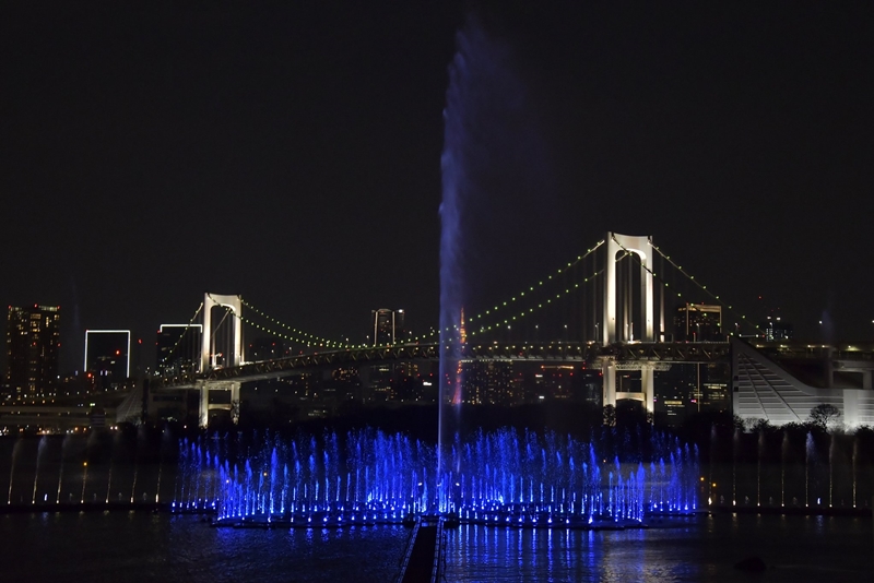 Tokyo Aqua Symphony แลนด์มาร์กใหม่โอไดบะ! ชมโชว์น้ำพุยักษ์สุดอลังการริมอ่าวโตเกียว